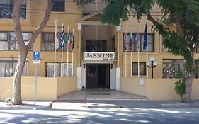 Jasmine Apartments Limassol 2*